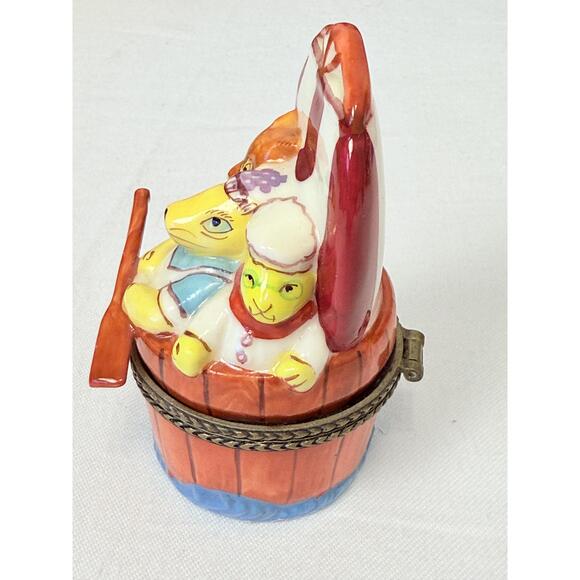 Three Mice In A Tub Porcelain Hand Painted Decorative Figurine Trinket Box - Picture 5 of 8